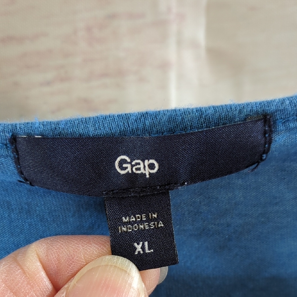 GAP Women's Deep Blue V-Neck Ruffle Blouse - Picture 3 of 5